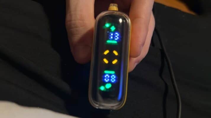 geek bar GEEK BAR PULSE 15000口 LED展示